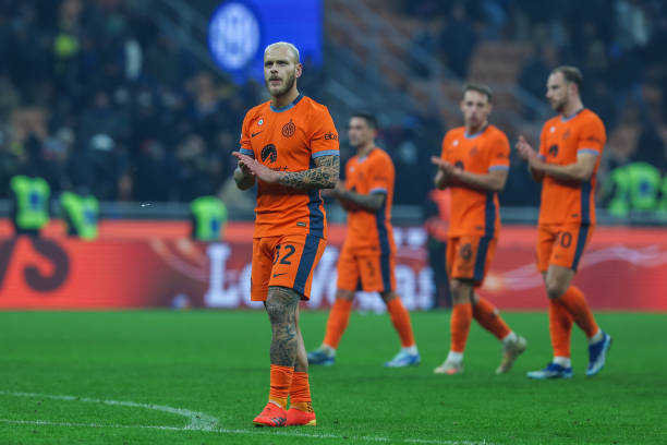 间拉扯和轮 间拉扯和轮