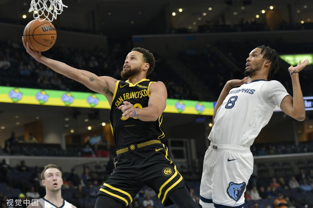 在教练的指 在教练的指